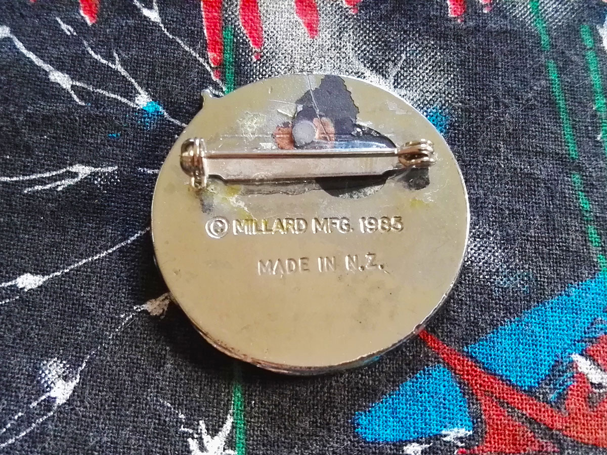 Iron Maiden 2 Minutes 2 Midnight Pin Badge by Milliard 1985 Back