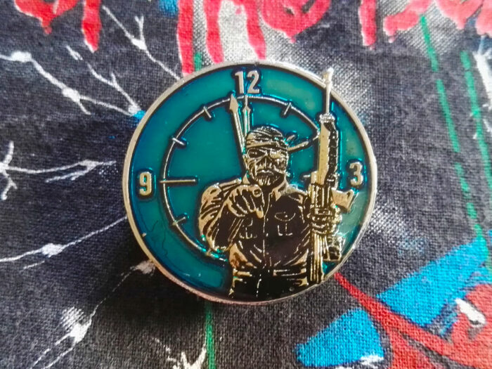 Iron Maiden 2 Minutes 2 Midnight Pin Badge by Milliard 1985 Front