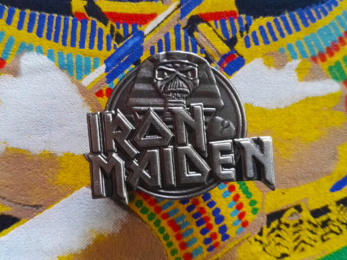 Iron Maiden Powerslave Pin Badge Metal Hammer Edition Front
