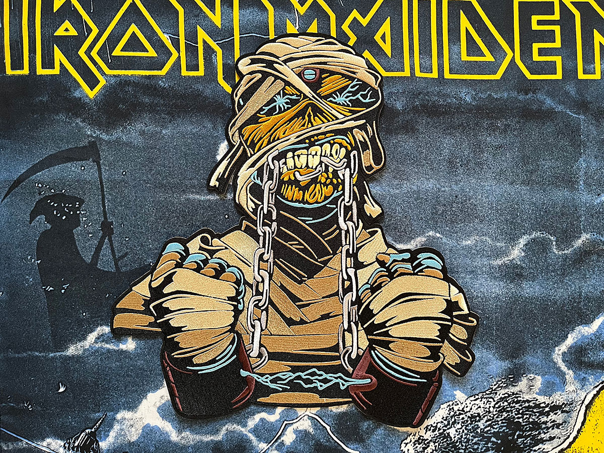Neca Iron Maiden - Eddie Mummy Retro Cloth - Powerslave Figura Azione